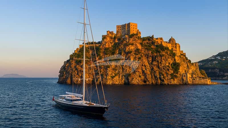 GENEVIEVE 37m sailing yacht charter, photo 7