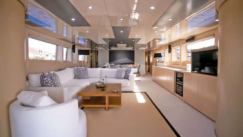 SOFIA Y 31m motor yacht charter, photo 2