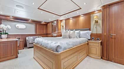 INVICTUS 38m motor yacht charter, photo 11