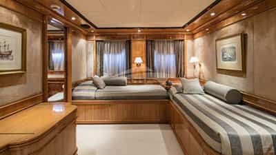 Twin Cabin