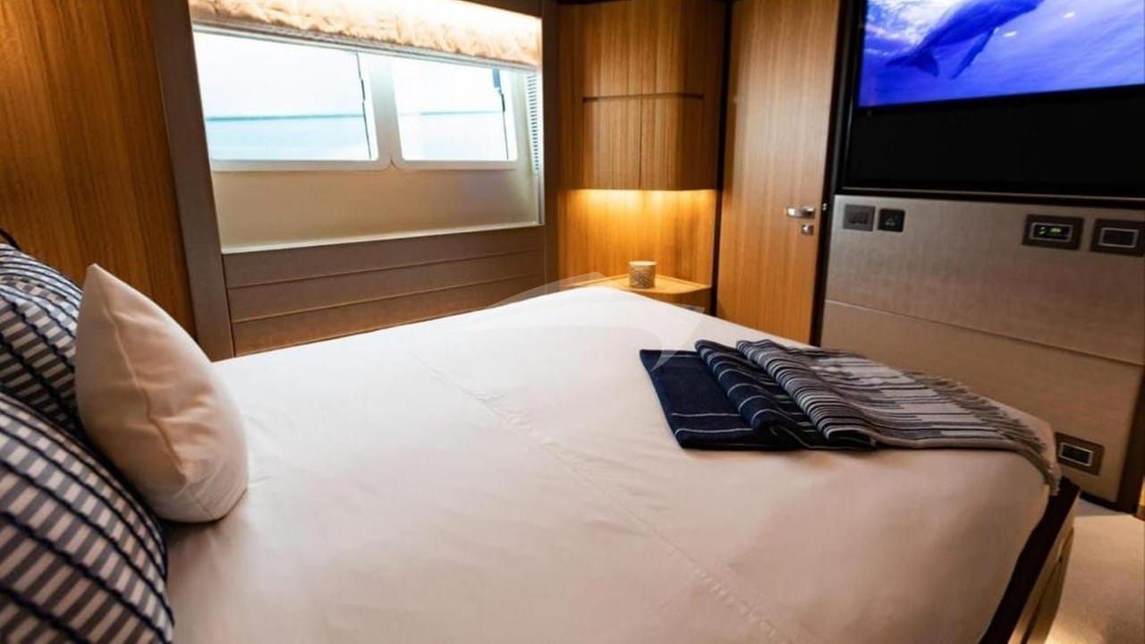 VIP Cabin with TV