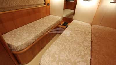 Twin Cabin