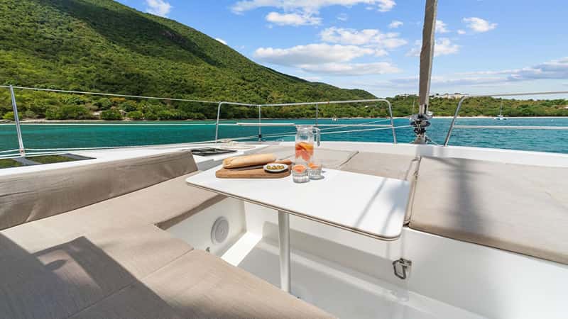 MAH NA MAH NA 13m sailing yacht charter, photo 7