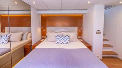 FanstasticToo-WEB-42VIP CABIN32