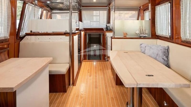 Saloon