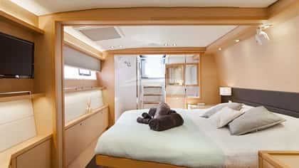 DADDY'S HOBBY 17m sailing yacht charter, photo 7