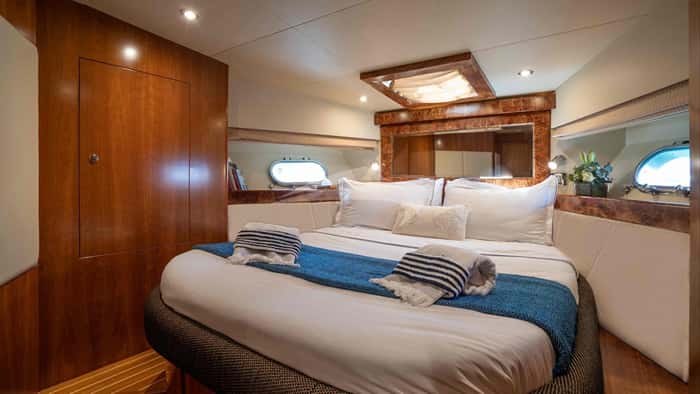 ESTIA TWO 15m motor yacht charter, photo 4