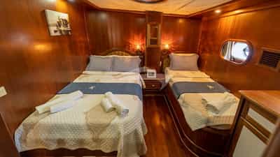 Triple Cabin 2