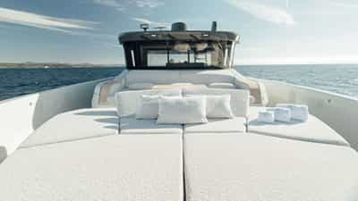 Bow sunpad
