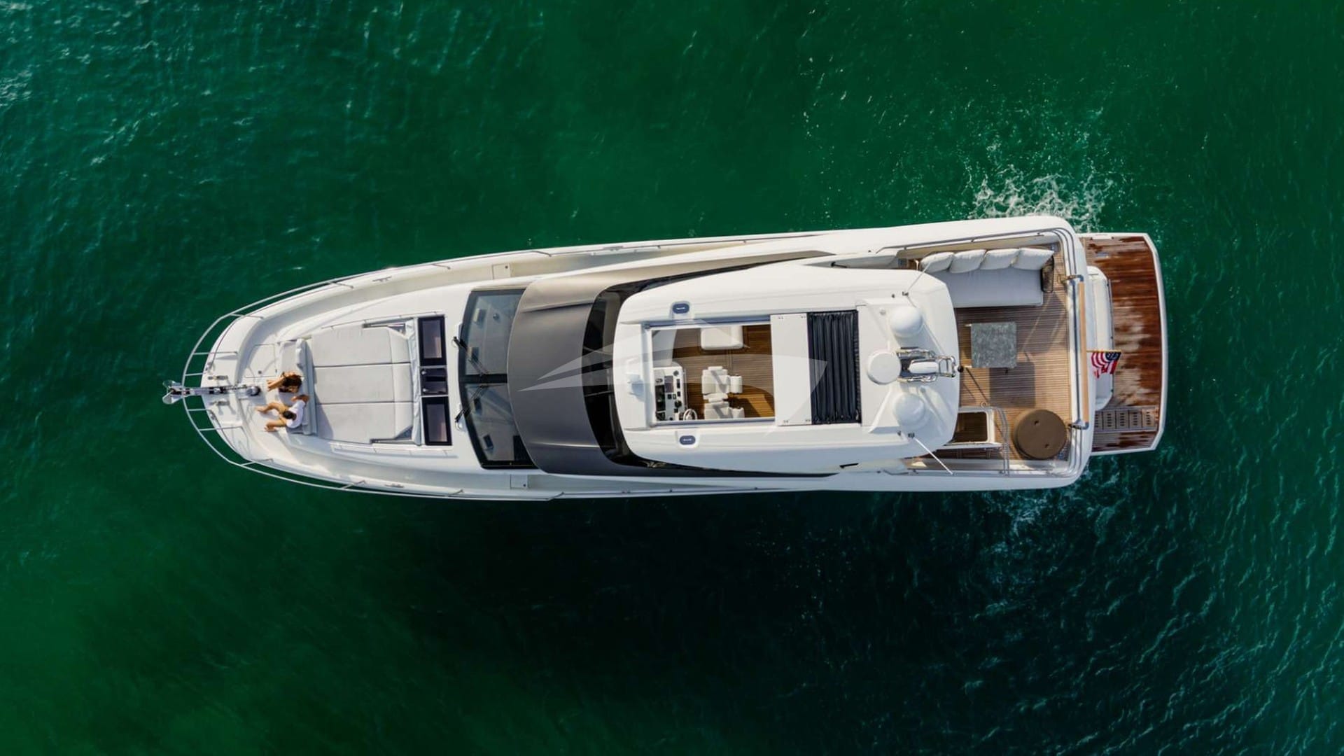 Bazinga Prestige 690 Aerial