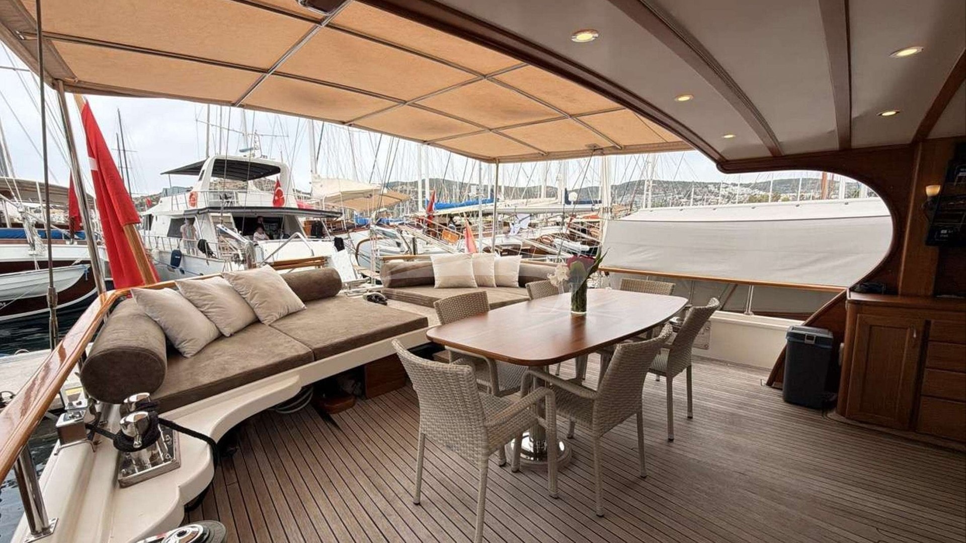 Aft Deck