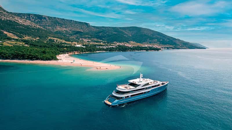OHANA 49m motor yacht charter, photo 2