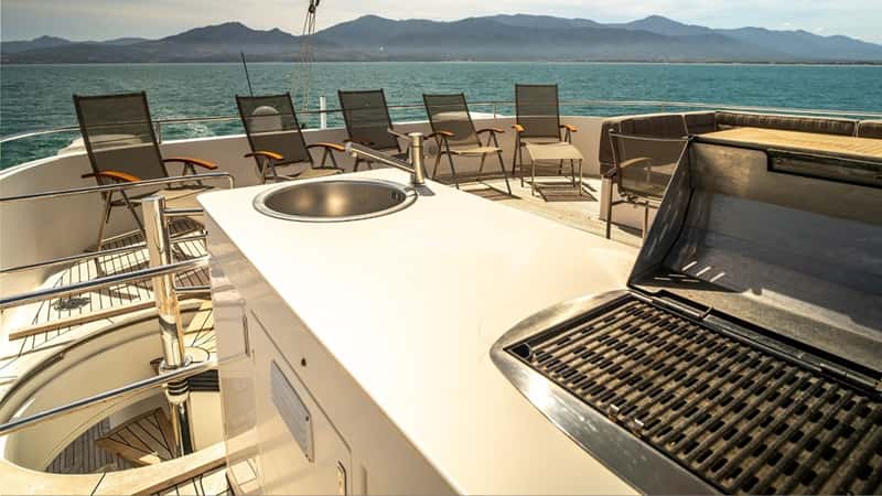 HOUBARA 24m sailing yacht charter, photo 9