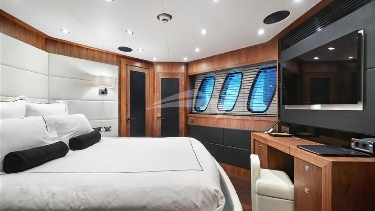 VIP Cabin