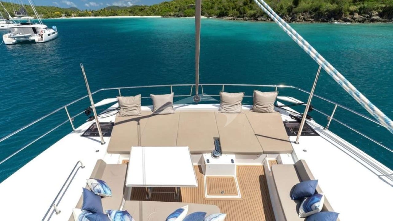 Foredeck lounge area