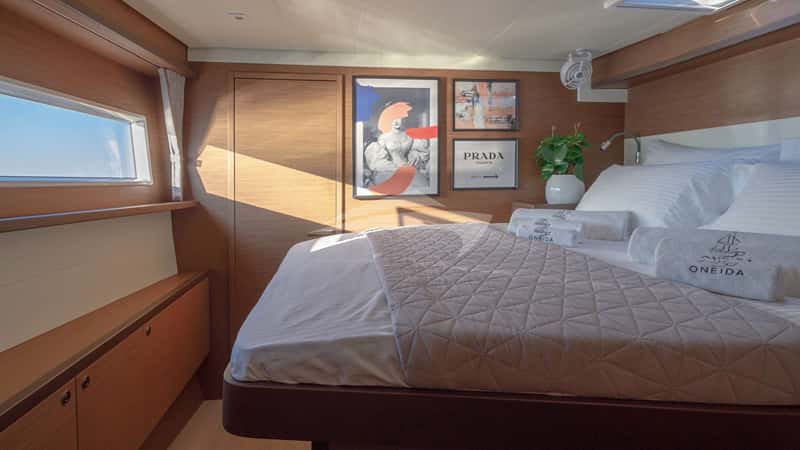 ONEIDA 16m sailing yacht charter, photo 5