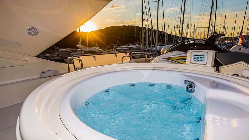 MISS KATARIINA 27m motor yacht charter, photo 8