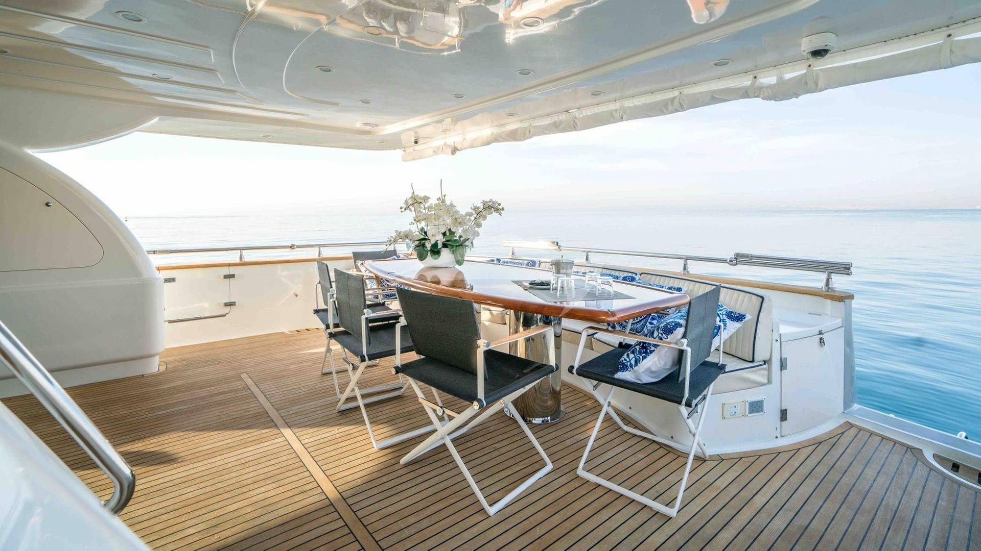 Aft Deck Dining