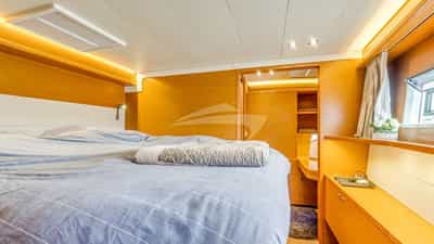 Forward port cabin