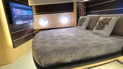 VIP Cabin
