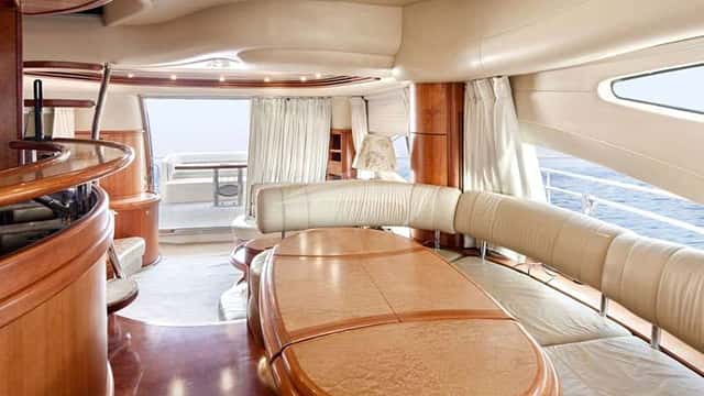 EVOLUTION yacht charter photo 4