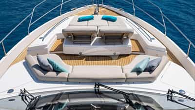 Foredeck Seating
