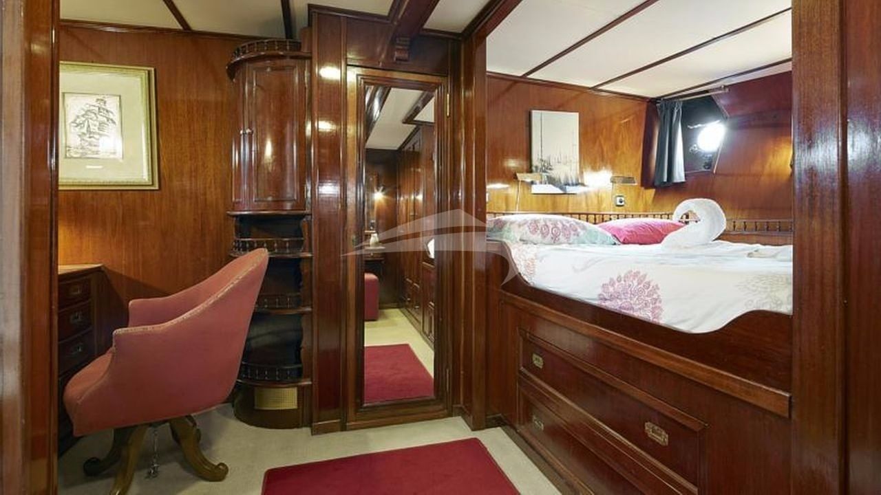 Master cabin
