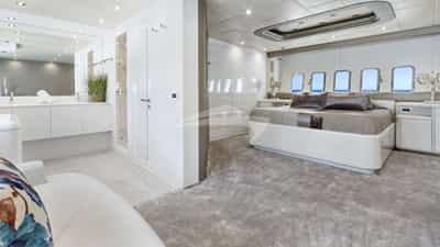 Master Cabin and Bathroom