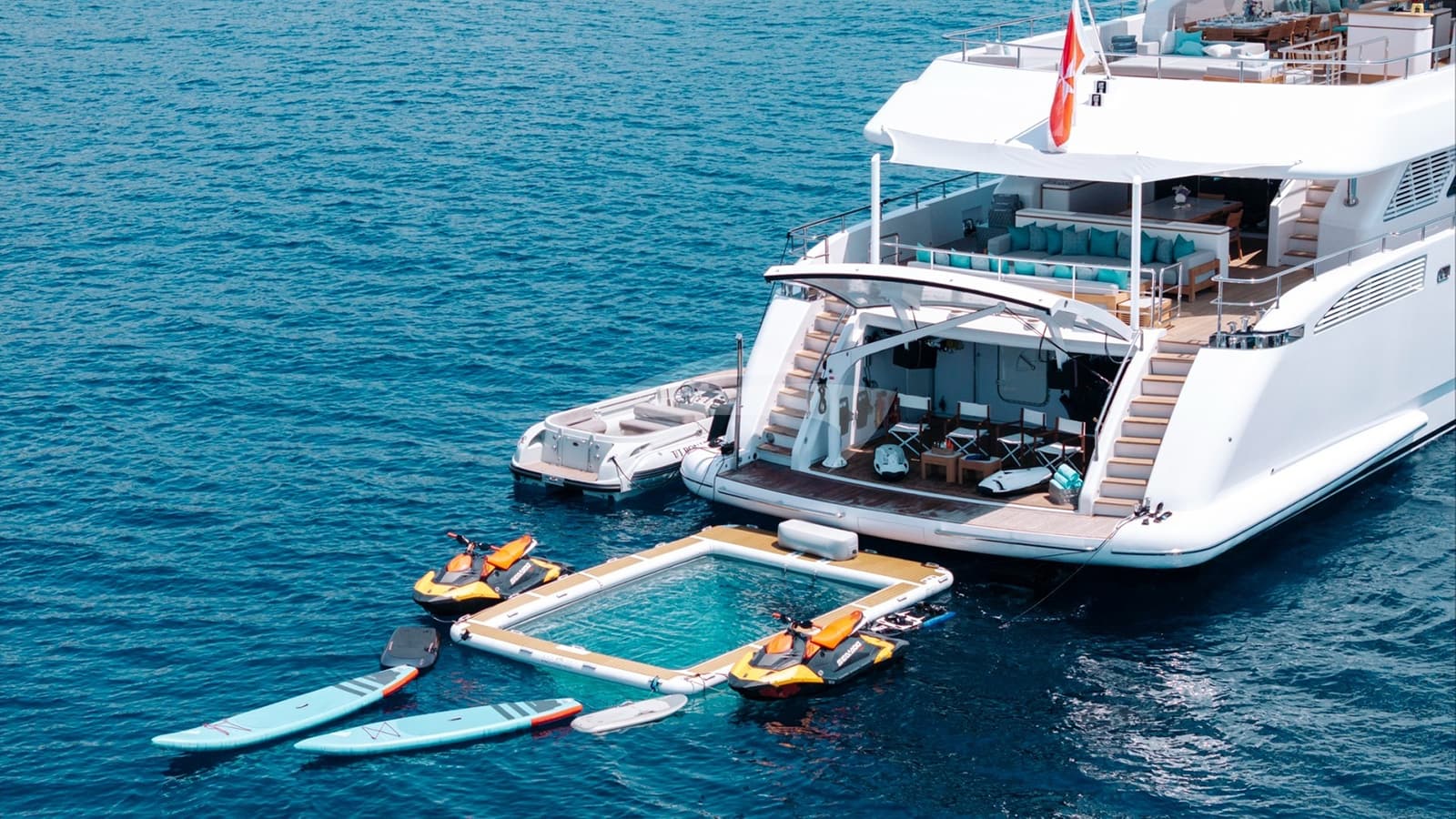 BON VIVANT, photo from the yacht portfolio 6
