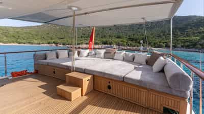 Deck Seating