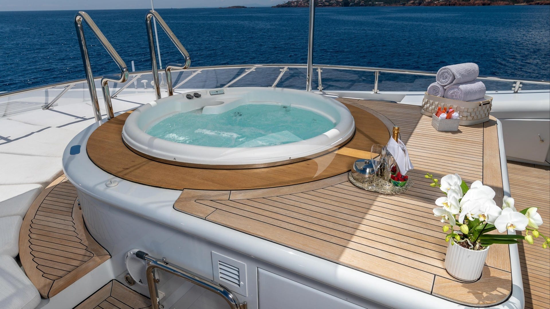 Sun Deck Jacuzzi