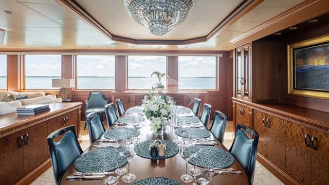 CROSSED SABRE yacht charter photo 2