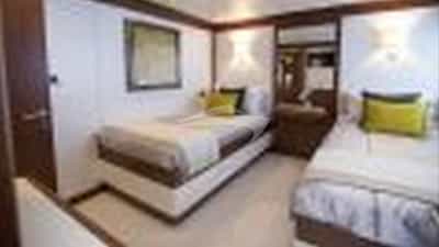 Twin Cabin
