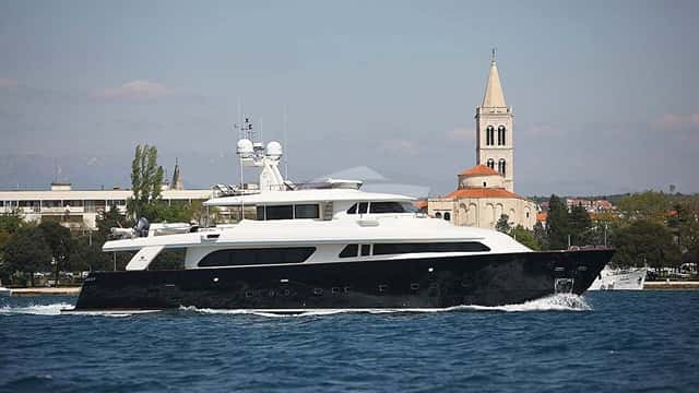 KLOBUK 31m motor yacht for charter