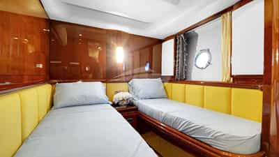 Twin Cabin