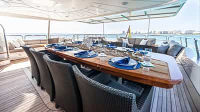 Deck Dining