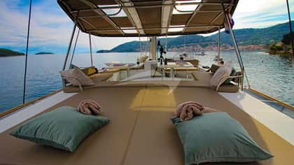 NAMASTE OF BALI 17m sailing yacht charter, photo 11