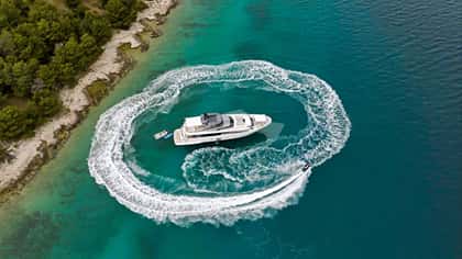 DESTINO 29m motor yacht charter, photo 11