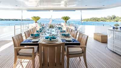 Deck Dining
