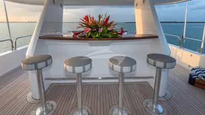 Deck Bar