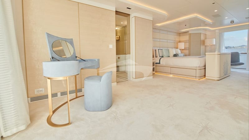 VIP Cabin