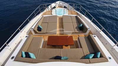 Bow Seating