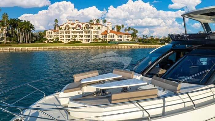 SEVEN SEAS 21m motor yacht charter, photo 5