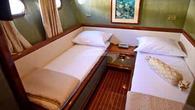 Twin Cabin