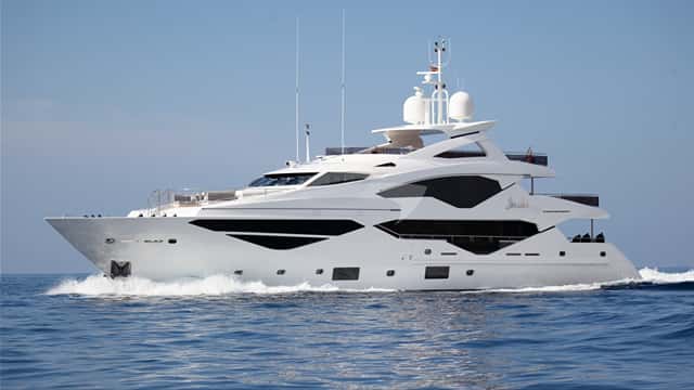 SONISHI 40m motor yacht for charter