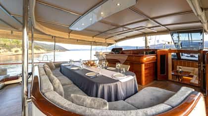 GOZDEM THE ONE 26m motor yacht charter, photo 10