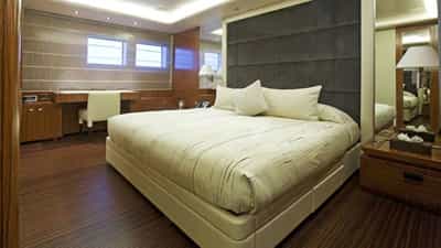 Double Cabin