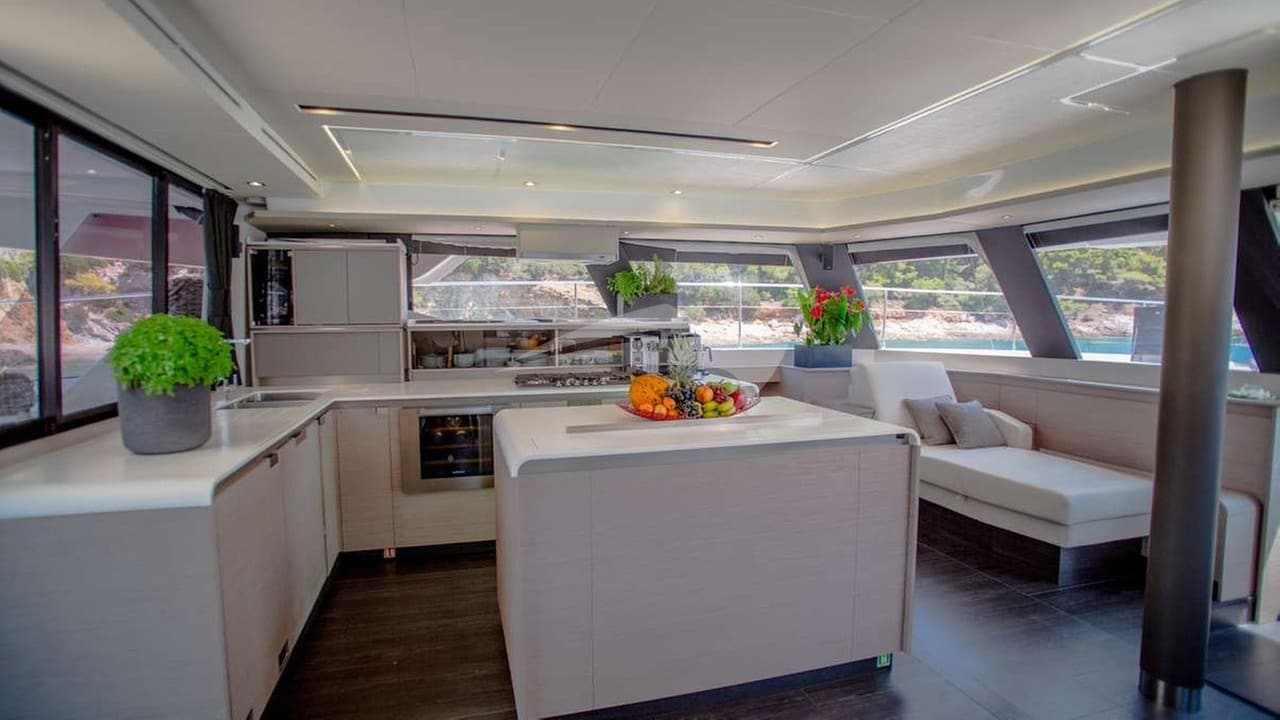 MAJESTY OF GREECE, Aufnahme aus dem Yachtportfolio 2