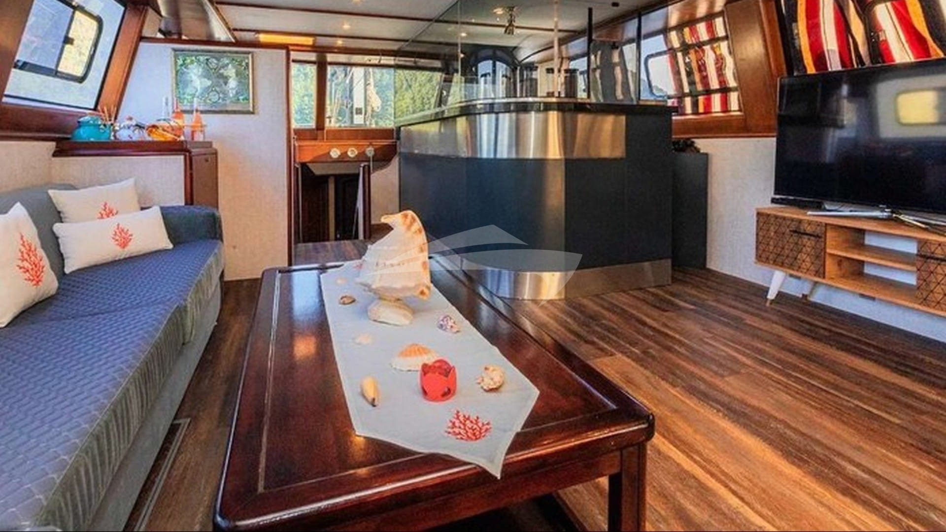 Main Saloon