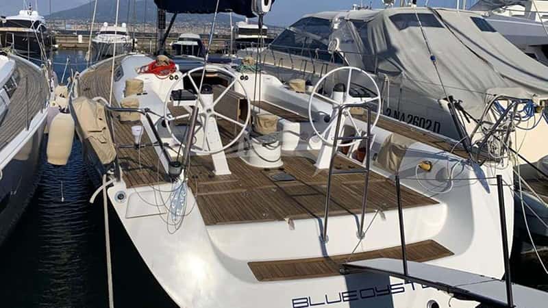 BLUE OYSTER 18m sailing yacht charter, photo 10